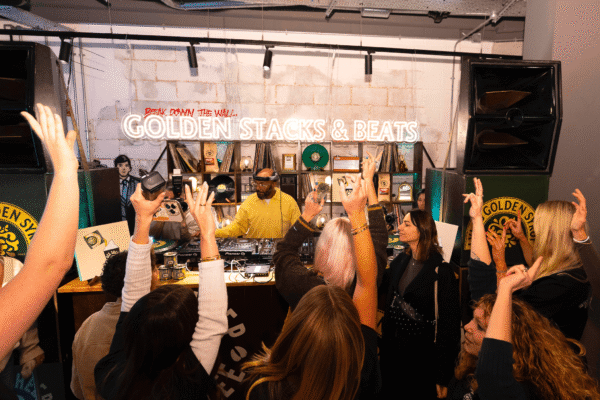 LYLE’S GOLDEN SYRUP: TRANSFORMING PANCAKE DAY INTO A CULT COFFEE DROP